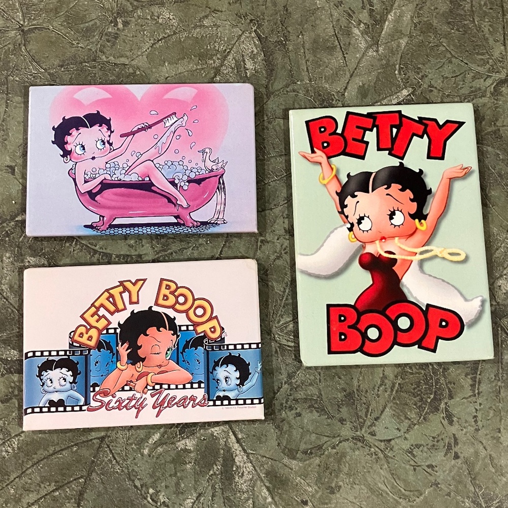 🇺🇸 3 VINTAGE BETTY BOOP REFRIGERATOR MAGNETS, (2) 1992 , (1) 2006, MADE IN USA